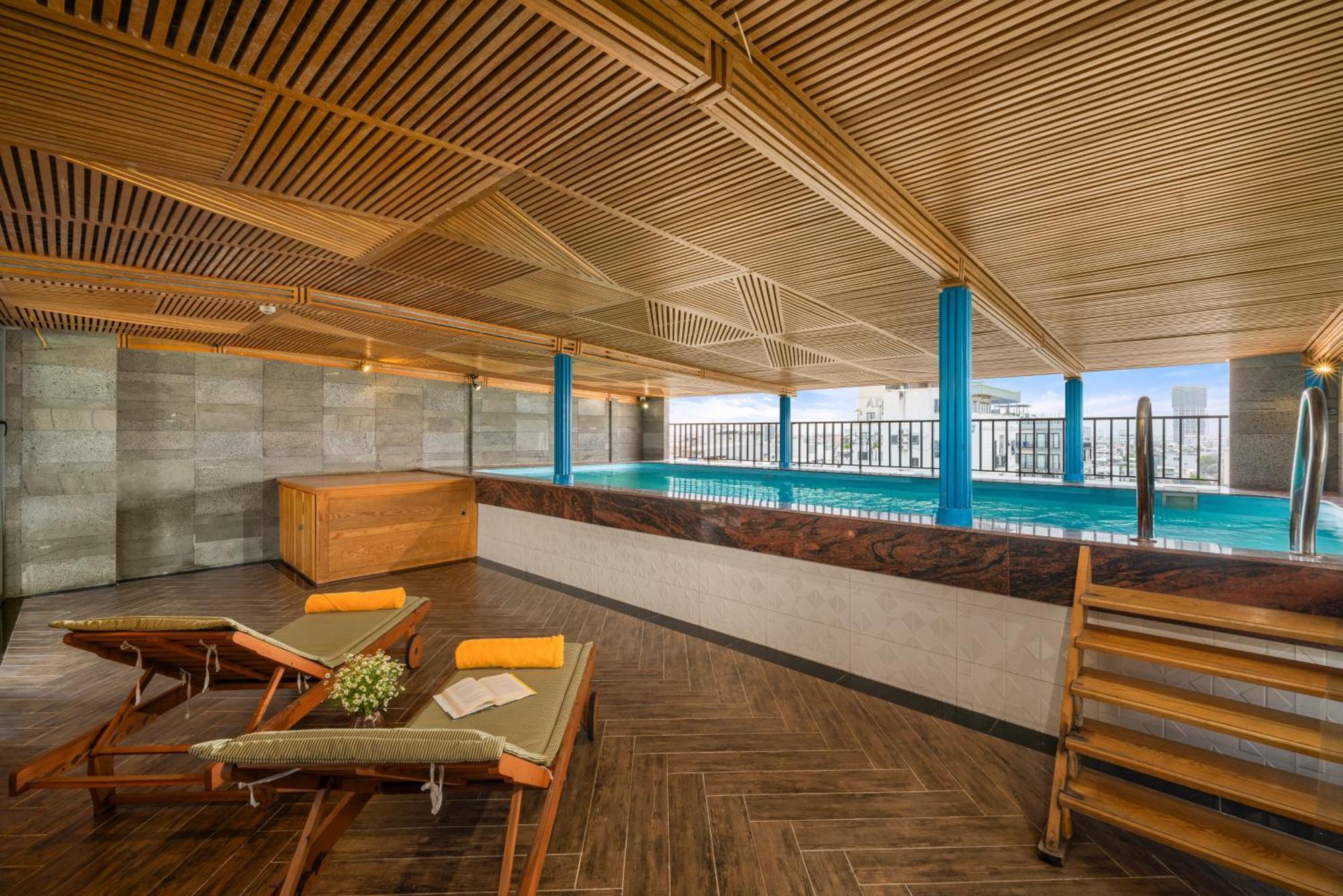 Platinum Danang Hotel Exterior photo